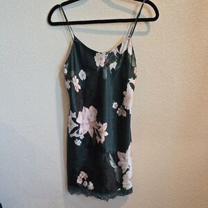 Lilac & London Floral Lace Trim babydoll Floral Nightgown